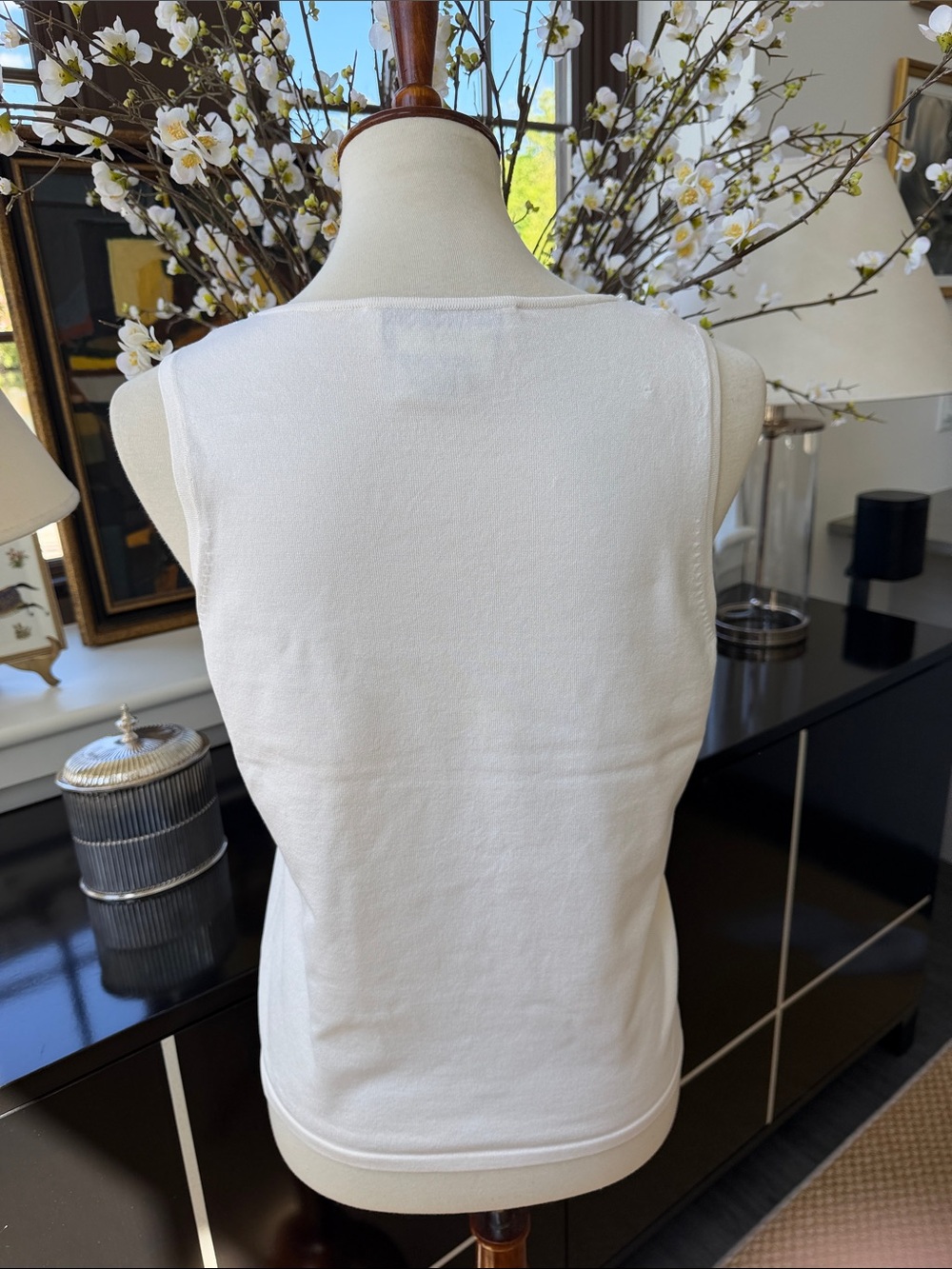 Carlisle Embellished Sleeveless Silk Knit Top Size L - Picture 3 of 8
